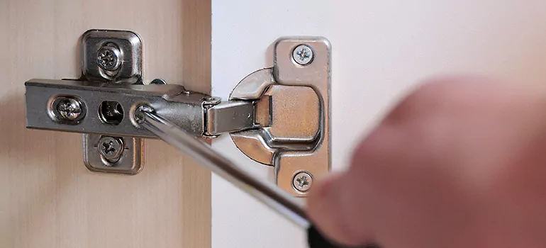 Creaky Door Hinges Fix in Alafaya, FL