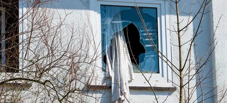 Storm Window Installation Contractors in Bayonet Point, FL