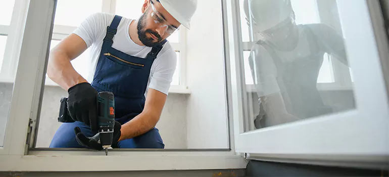 Replace Broken Window Pane in Alafaya, FL
