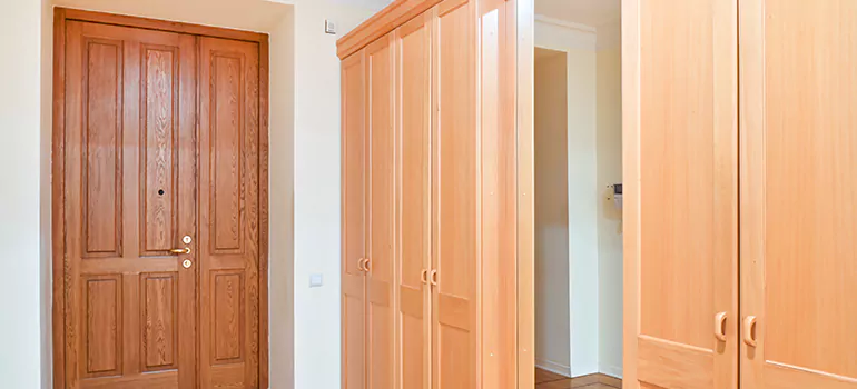 Glass Closet Door Repair in Bayonet Point, FL