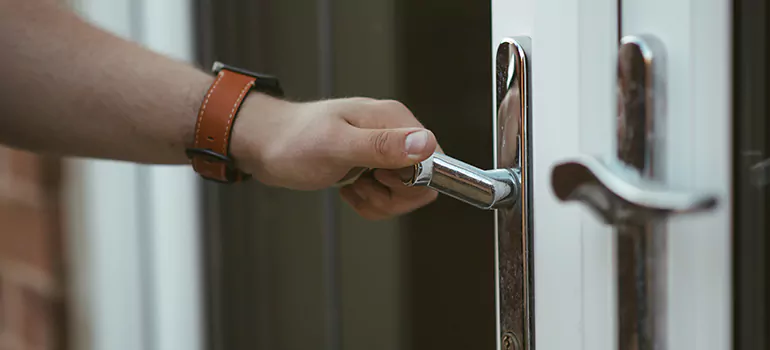 Lock Stile Activating Bracket in Bayonet Point, FL