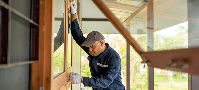 Double Hung Vinyl Window Sash Replacement in Bayonet Point, FL