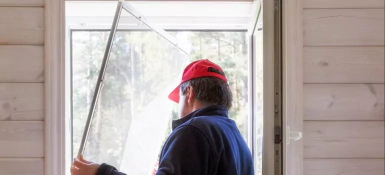 Expandable Window Screen Installation in Bayonet Point, FL